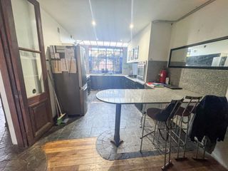 Foto 13 de Venta Casa 6 amb c/Cochera en el corazón de Devoto
