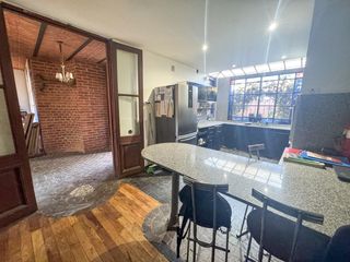 Foto 15 de Venta Casa 6 amb c/Cochera en el corazón de Devoto
