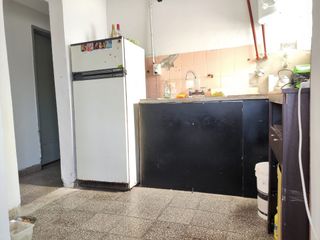 Foto 6 de Casa en venta Berisso de 3 dormitorios con local