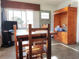 Foto 3 de Casa en venta Berisso de 3 dormitorios con local