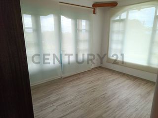 Foto 10 de Se arrienda hermosa casa en Nayón