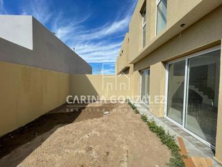 Foto 1 de DUPLEX EN VENTA 3 DORMITORIOS BARRIO CONFLUENCIA