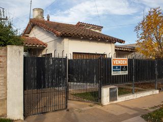 Foto 2 de Casa céntrica en venta