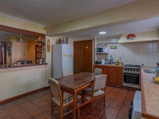 Foto 4 de Casa en alquiler por 24 meses. USO PROFESIONAL.