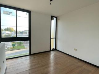 Foto 7 de Departamento en La Plata