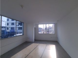 Foto 2 de En renta oficina centro de Manta.