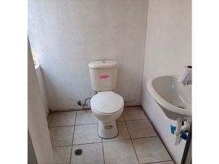 Foto 15 de La Prensa, Local Comercial en Renta, 1.300m2, 4 Ambientes