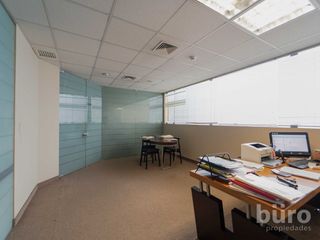 Foto 15 de LOCAL COMERCIAL/TERRENO RDM5 VENTA ESQUINA 542M2 LIBERTADORES 13 ESTC SAN ISIDRO