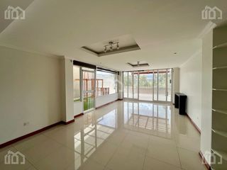 Foto 7 de VENDO DEPARTAMENTO QUITO SECTOR EINSTEIN