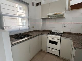 Foto 2 de Departamento en alquiler en Quilmes Oeste