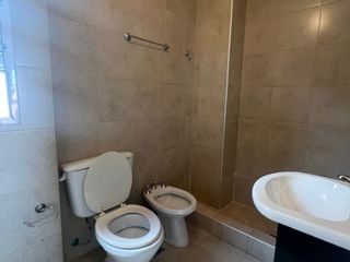 Foto 10 de Departamento en alquiler en Quilmes Oeste