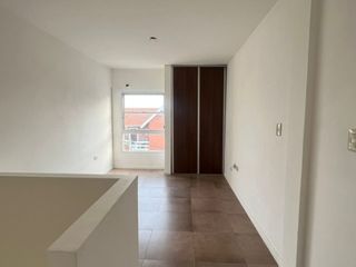 Foto 14 de Departamento en alquiler en Quilmes Oeste