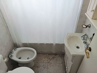Foto 7 de VENTA DEPTO 3 AMB CIUDAD MADERO