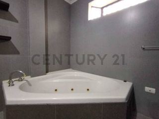 Foto 11 de Alquiler Casa Residencial en Kennedy Norte (DN)