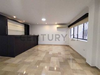 Foto 3 de Alquiler Casa Residencial en Kennedy Norte (DN)