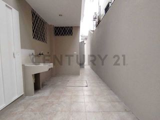 Foto 20 de Alquiler Casa Residencial en Kennedy Norte (DN)