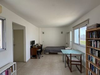 Foto 1 de VENTA MONOAMBIENTE C TERRAZA PROPIA APTO CREDITO