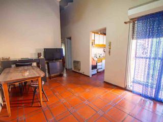 Foto 1 de VENTA, DEPTO 3 AMBIENTES CON ESPACIO GUARDA COCHE