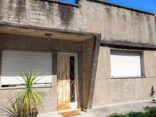 Foto 4 de Casa Venta La Plata Dormitorio Parque Garage