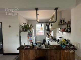 Foto 2 de Venta Departamento Villa Urquiza Dos Ambientes Terraza