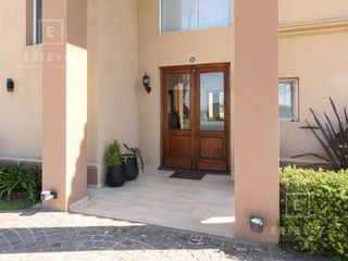 Foto 12 de Casa de 3 dormitorios en PA en venta, pileta, Barrio Cerrado, Escobar