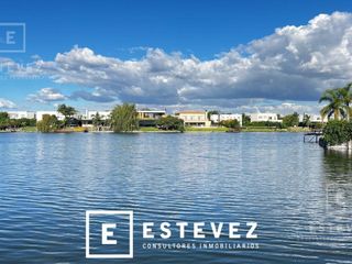 Foto 69 de Casa de 3 dormitorios en PA en venta, pileta, Barrio Cerrado, Escobar
