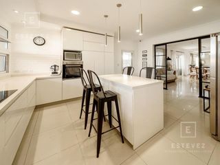 Foto 24 de Casa de 3 dormitorios en PA en venta, pileta, Barrio Cerrado, Escobar