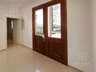 Foto 13 de Casa de 3 dormitorios en PA en venta, pileta, Barrio Cerrado, Escobar