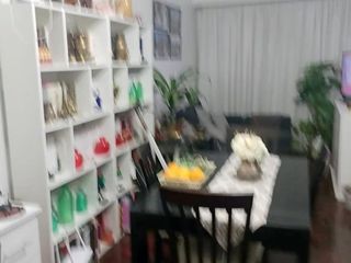 Foto 7 de Venta Departamento Monserrat Dos Ambientes Frente