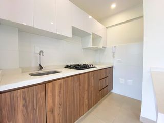 Foto 5 de SE ALQUILA DUPLEX  SIN MUEBLES EN MIRAFLORES