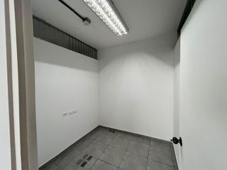 Foto 34 de SE ALQUILA PEQUEÑO EDIFICIO PARA CALL CENTER y OFICINA