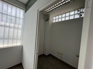 Foto 18 de SE ALQUILA PEQUEÑO EDIFICIO PARA CALL CENTER y OFICINA