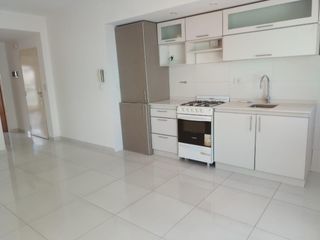 Foto 5 de Departamento 2 Amb.  Excelente Estado y Ubicación en Ramos Mejia