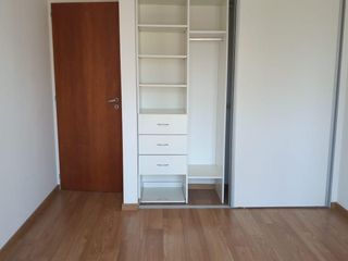 Foto 7 de Departamento 2 Amb.  Excelente Estado y Ubicación en Ramos Mejia