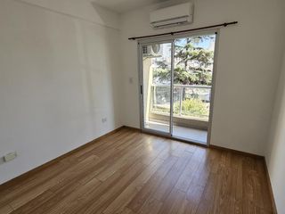 Foto 47 de Departamento 2 Amb.  Excelente Estado y Ubicación en Ramos Mejia