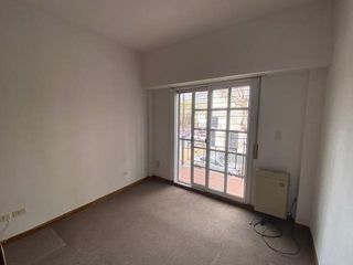 Foto 3 de Departamento en  alquiler de 3 ambientes