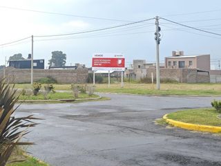 Foto 2 de Venta Terreno de 1050m2 en EcoPueblo, Alvear