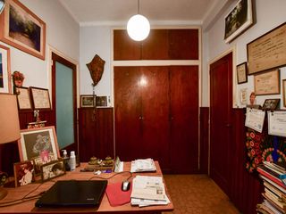 Foto 12 de Casa en Venta La Plata 3 dormit, quincho, pileta  19 66/67