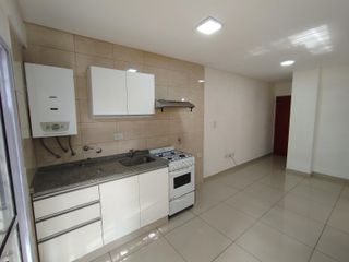 Foto 3 de Cochabamba 1969 01-02 - Dpto un dormitorio - Apto uso profesional