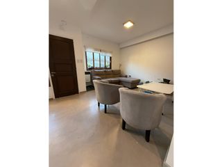 Foto 7 de Venta Casa 2 Dormitorios  Zona Parque