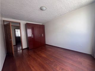 Foto 20 de Cumbaya, sector Miravalle,  Casa en Renta, 250m2, 3 Habitaciones