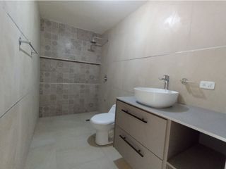 Foto 22 de Lomas de Monteserrín, Departamento en Venta, 240m2, 4 Habitaciones