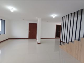 Foto 2 de Lomas de Monteserrín, Departamento en Venta, 240m2, 4 Habitaciones