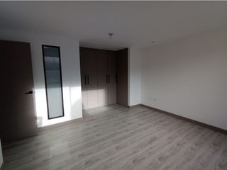 Foto 23 de Lomas de Monteserrín, Departamento en Venta, 240m2, 4 Habitaciones