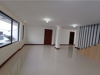 Foto 1 de Lomas de Monteserrín, Departamento en Venta, 240m2, 4 Habitaciones