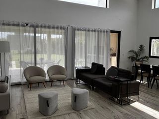 Foto 1 de CASA 4 AMBIENTES  HARAS SANTA MARÍA PARQUE PILETA