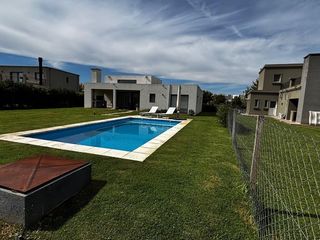 Foto 37 de CASA 4 AMBIENTES  HARAS SANTA MARÍA PARQUE PILETA