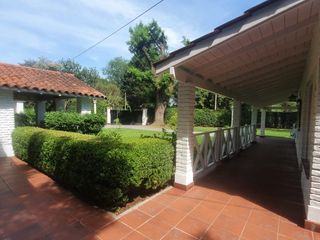Foto 4 de Casaquinta en Venta -