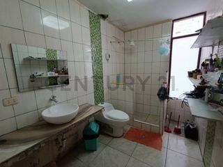 Foto 12 de VENTA DE CASA EN LA PERLA CALLAO JUNTO AL PARQUE