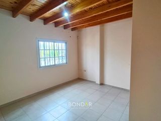 Foto 15 de DUPLEX EN ALQUILER B° LAS PALMERAS- 3 dorm/ 2 Baños/ Cochera